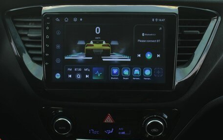 Hyundai Solaris II рестайлинг, 2017 год, 1 300 000 рублей, 16 фотография