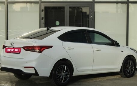 Hyundai Solaris II рестайлинг, 2017 год, 1 300 000 рублей, 4 фотография
