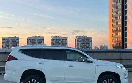 Mitsubishi Pajero Sport III рестайлинг, 2022 год, 3 580 000 рублей, 6 фотография