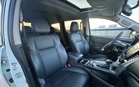Mitsubishi Pajero Sport III рестайлинг, 2022 год, 3 580 000 рублей, 25 фотография