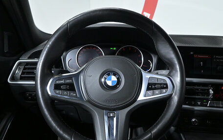 BMW 3 серия, 2019 год, 3 290 000 рублей, 10 фотография