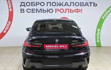 BMW 3 серия, 2019 год, 3 290 000 рублей, 5 фотография