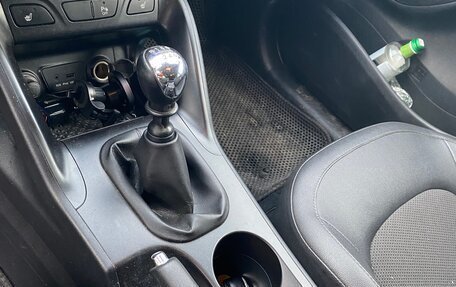 Hyundai ix35 I рестайлинг, 2014 год, 750 000 рублей, 18 фотография