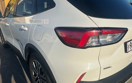 Ford Escape, 2021 год, 1 850 000 рублей, 4 фотография