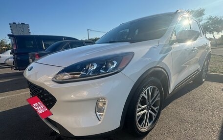 Ford Escape, 2021 год, 1 850 000 рублей, 2 фотография