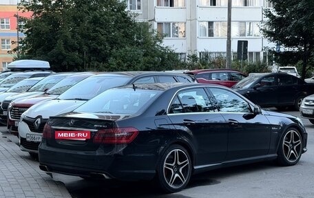 Mercedes-Benz E-Класс AMG, 2010 год, 2 300 000 рублей, 2 фотография