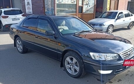 Toyota Camry, 2000 год, 500 000 рублей, 3 фотография