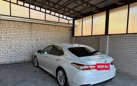 Toyota Camry, 2019 год, 3 350 000 рублей, 19 фотография