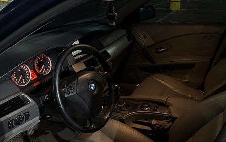 BMW 5 серия, 2004 год, 950 000 рублей, 5 фотография