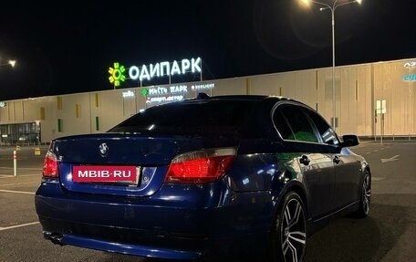 BMW 5 серия, 2004 год, 950 000 рублей, 11 фотография