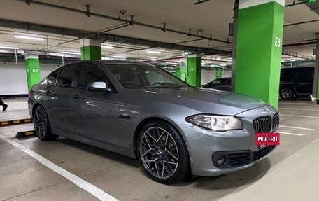 BMW 5 серия, 2016 год, 2 255 000 рублей, 3 фотография