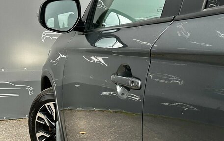 Mitsubishi Outlander III рестайлинг 3, 2021 год, 2 198 800 рублей, 13 фотография