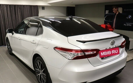 Toyota Camry, 2021 год, 3 150 000 рублей, 6 фотография