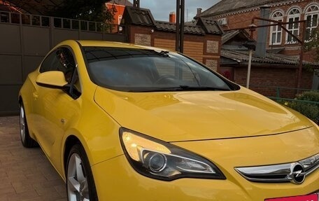 Opel Astra J, 2014 год, 800 000 рублей, 1 фотография