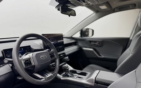 Toyota RAV4, 2026 год, 4 600 000 рублей, 12 фотография