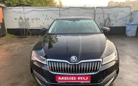 Skoda Superb III рестайлинг, 2025 год, 3 390 000 рублей, 7 фотография