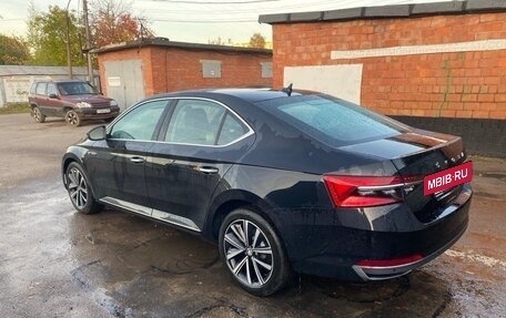 Skoda Superb III рестайлинг, 2025 год, 3 390 000 рублей, 8 фотография