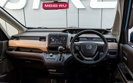 Honda Freed II, 2017 год, 1 340 000 рублей, 6 фотография