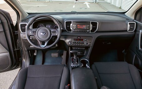 KIA Sportage IV рестайлинг, 2021 год, 2 155 000 рублей, 17 фотография