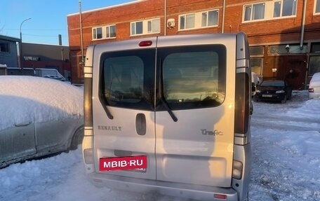 Renault Trafic, 2002 год, 1 200 000 рублей, 7 фотография