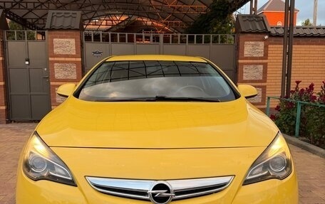 Opel Astra J, 2014 год, 800 000 рублей, 2 фотография