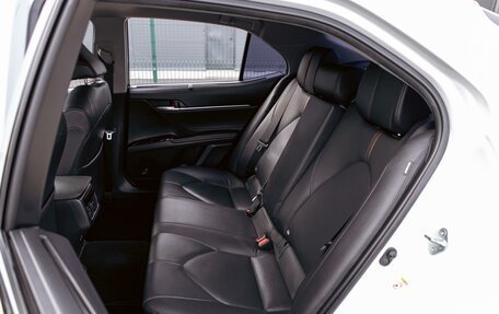 Toyota Camry, 2018 год, 2 355 000 рублей, 18 фотография