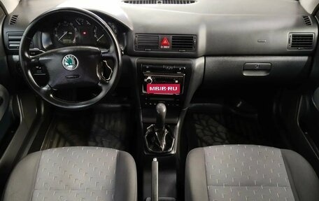 Skoda Octavia IV, 2009 год, 576 640 рублей, 14 фотография