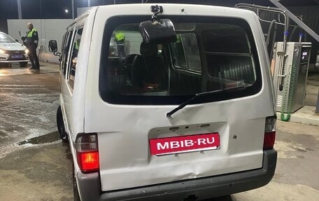 Mazda Bongo IV, 2000 год, 340 000 рублей, 4 фотография