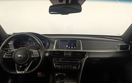 KIA Optima IV, 2018 год, 1 930 000 рублей, 11 фотография