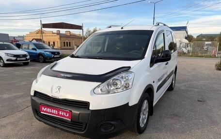Peugeot Partner II рестайлинг 2, 2012 год, 750 000 рублей, 1 фотография