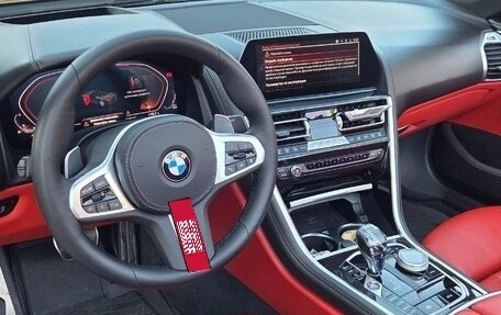 BMW 8 серия, 2019 год, 6 000 000 рублей, 16 фотография