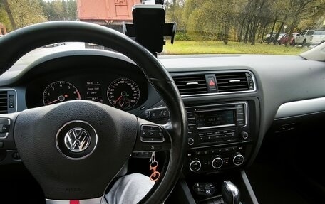 Volkswagen Jetta VI, 2013 год, 800 000 рублей, 9 фотография