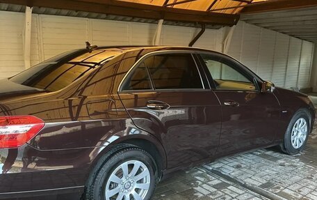 Mercedes-Benz E-Класс, 2010 год, 1 650 000 рублей, 4 фотография