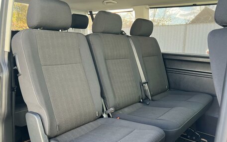 Volkswagen Caravelle T6 рестайлинг, 2016 год, 2 570 000 рублей, 10 фотография