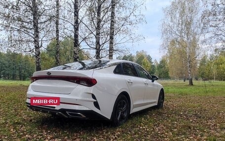 KIA K5, 2021 год, 1 850 000 рублей, 6 фотография