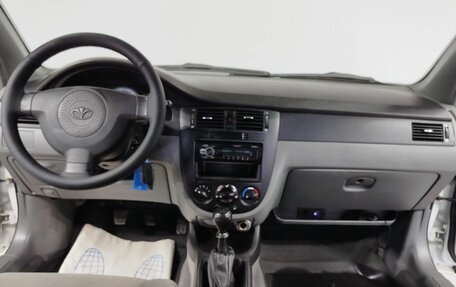 Daewoo Gentra II, 2014 год, 490 000 рублей, 13 фотография