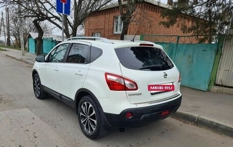 Nissan Qashqai, 2010 год, 930 000 рублей, 2 фотография