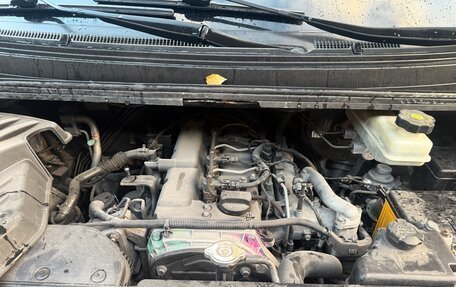 Hyundai Grand Starex Grand Starex I рестайлинг 2, 2011 год, 1 600 000 рублей, 15 фотография