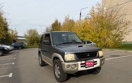 Mitsubishi Pajero Mini II, 2000 год, 245 000 рублей, 1 фотография