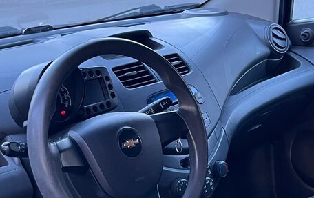 Chevrolet Spark III, 2011 год, 380 000 рублей, 6 фотография