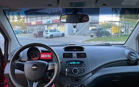 Chevrolet Spark III, 2011 год, 380 000 рублей, 10 фотография