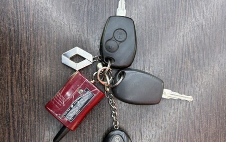 Renault Logan I, 2011 год, 525 000 рублей, 26 фотография