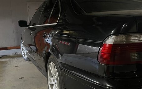BMW 5 серия, 2003 год, 666 666 рублей, 16 фотография