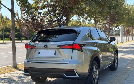 Lexus NX I, 2021 год, 2 450 000 рублей, 6 фотография