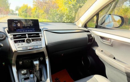 Lexus NX I, 2021 год, 2 450 000 рублей, 17 фотография