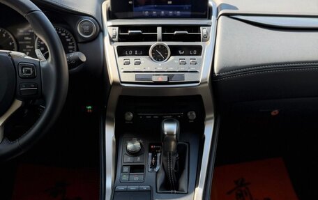 Lexus NX I, 2021 год, 2 450 000 рублей, 18 фотография