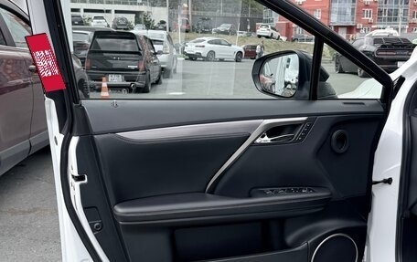 Lexus RX IV рестайлинг, 2018 год, 4 720 000 рублей, 15 фотография