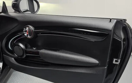 MINI Cabrio, 2023 год, 2 100 000 рублей, 23 фотография