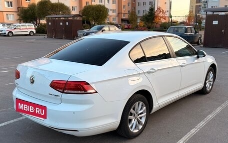 Volkswagen Passat B8 рестайлинг, 2016 год, 1 870 000 рублей, 7 фотография