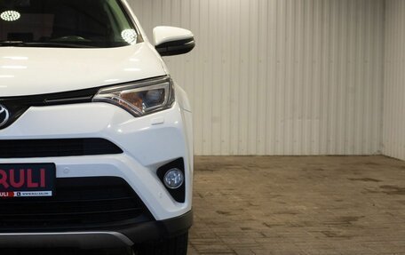Toyota RAV4, 2018 год, 2 750 000 рублей, 5 фотография